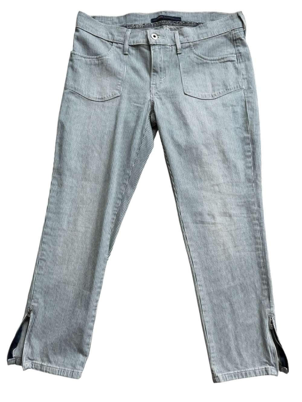Levi’s Striped Capri Jeans Women 10 Blue White Railroad Stripe Cropped Zip Hem